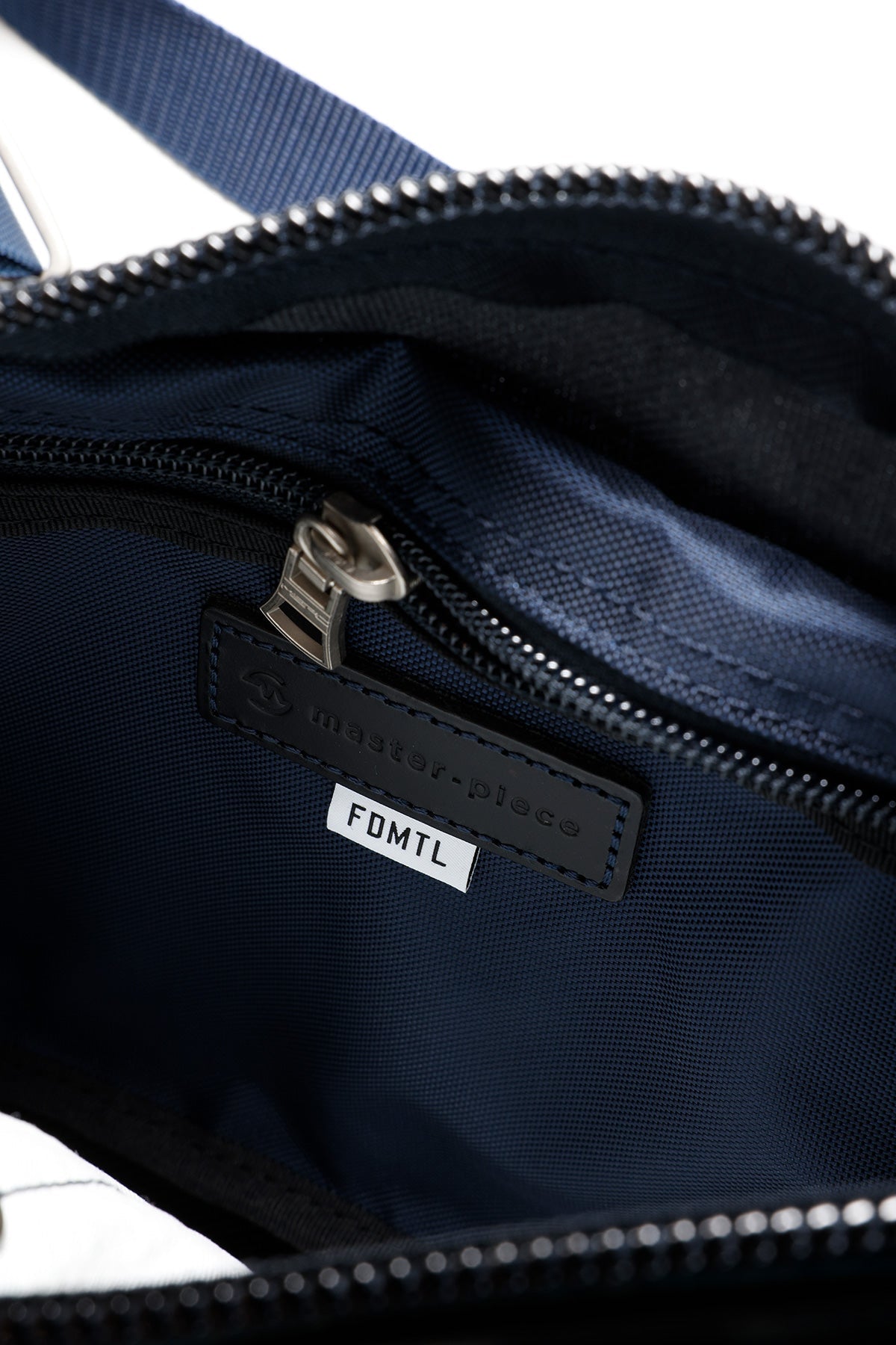 FUNDAMENTAL MASTER-PIECE SACOCHE-BORDO