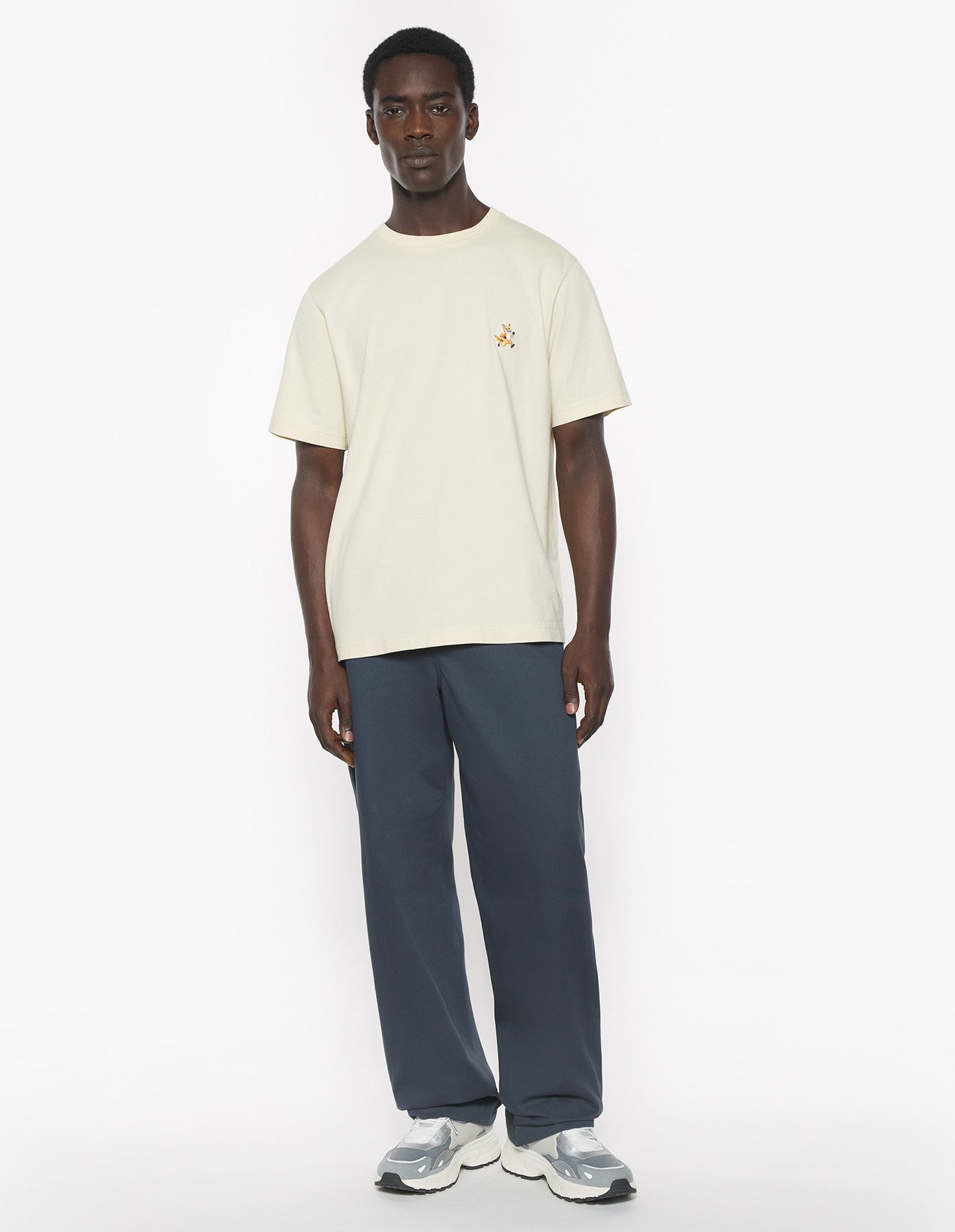 MAISON KITSUNE M SPEEDY FOX PATCH COMFORT TEE-SHIRT-WARM STONE