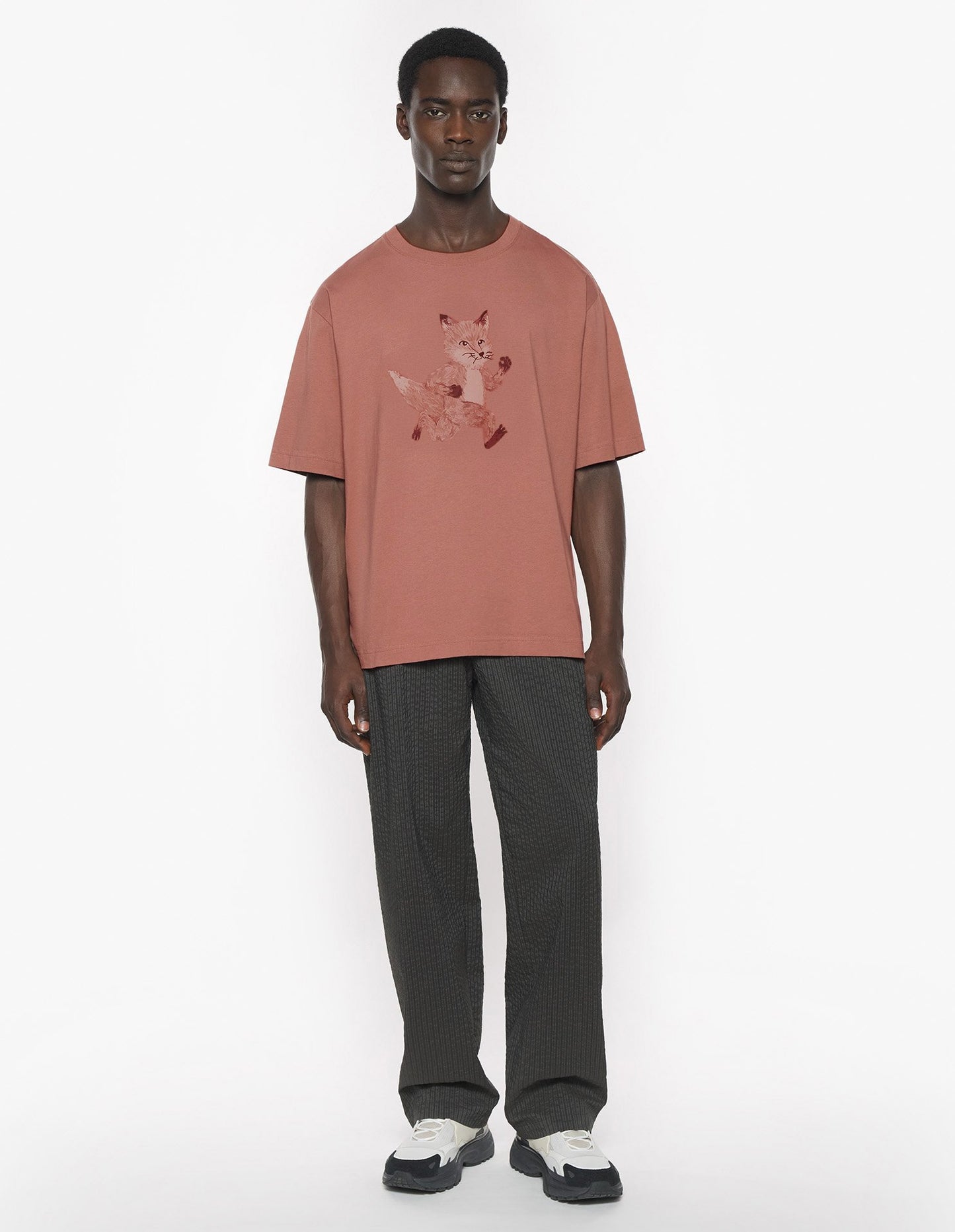 MAISON KITSUNE M SPEEDY FOX PRINT OVERSIZE TEE-SHIRT-BRUNETTE