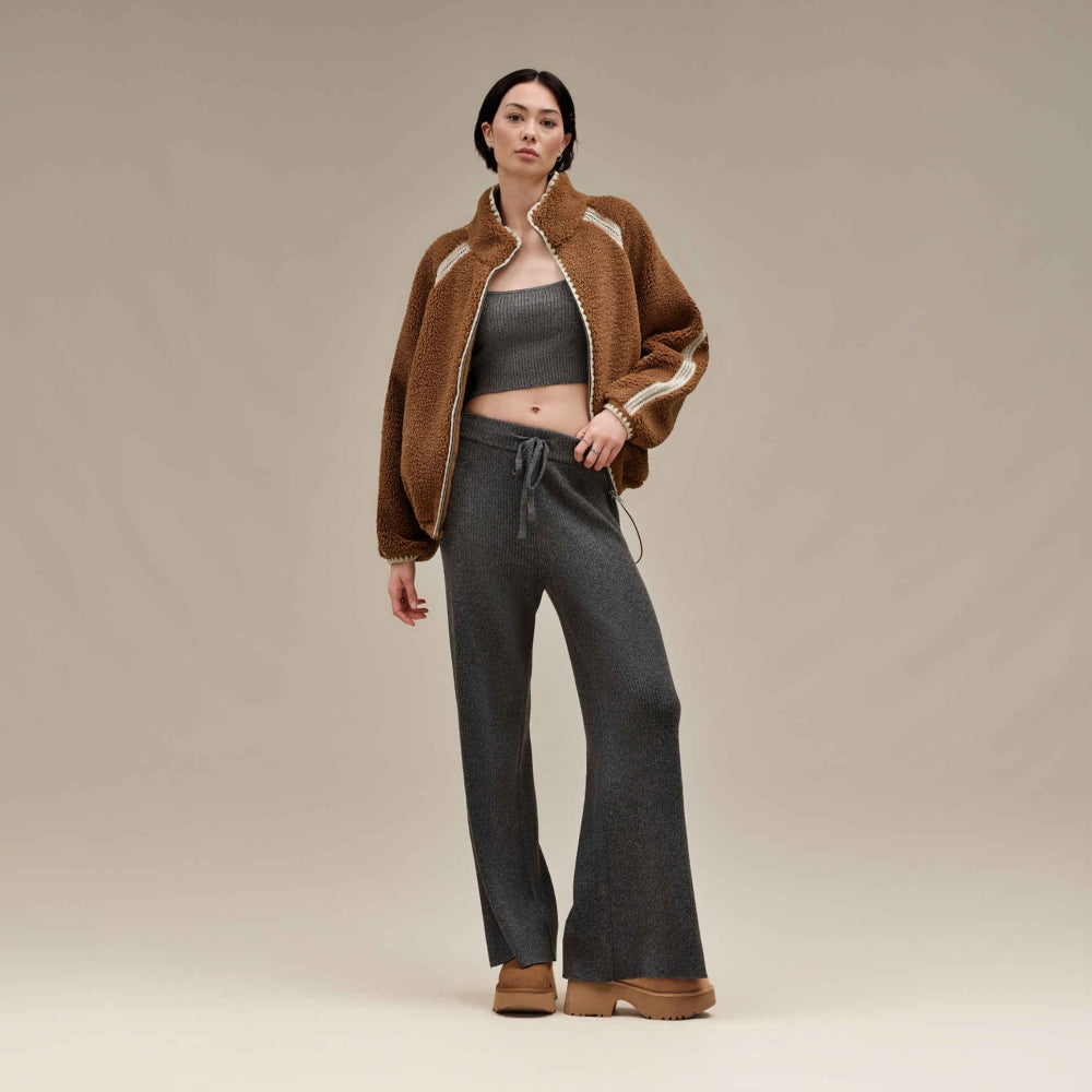 UGG W CLASSIC ULTRA MINI NEW HEIGHTS-CHESTNUTS