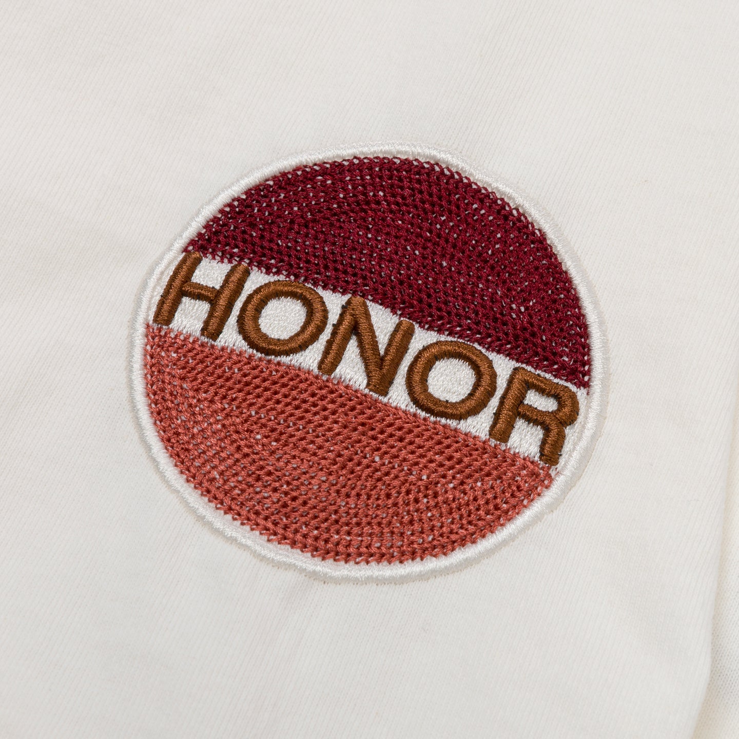 HONOR THE GIFT AUTO CLUB BOX TEE-WHITE