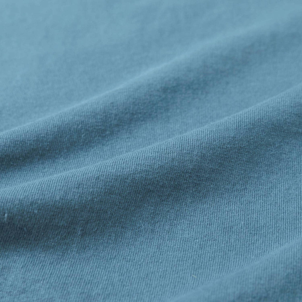 MADNESS BADGE (S) UNIFORM T-SHIRT-BLUE