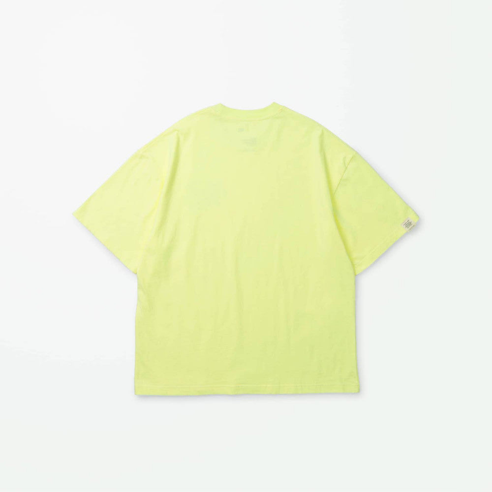 MADNESS BADGE (S) UNIFORM T-SHIRT-LIME