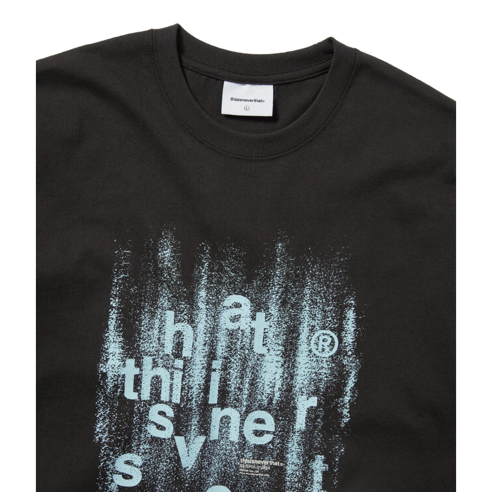 THIS IS NEVER THAT BRUSHED PAINT TEE-BLACK