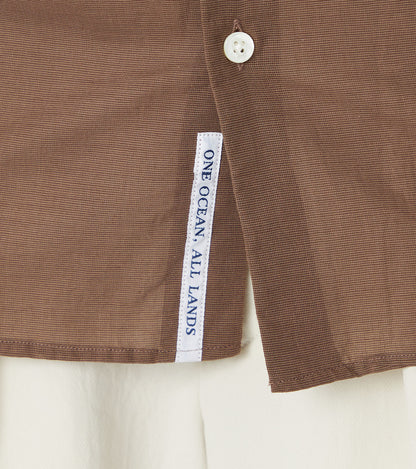 Nanamica CLASSIC FIT SHIRT-BROWN