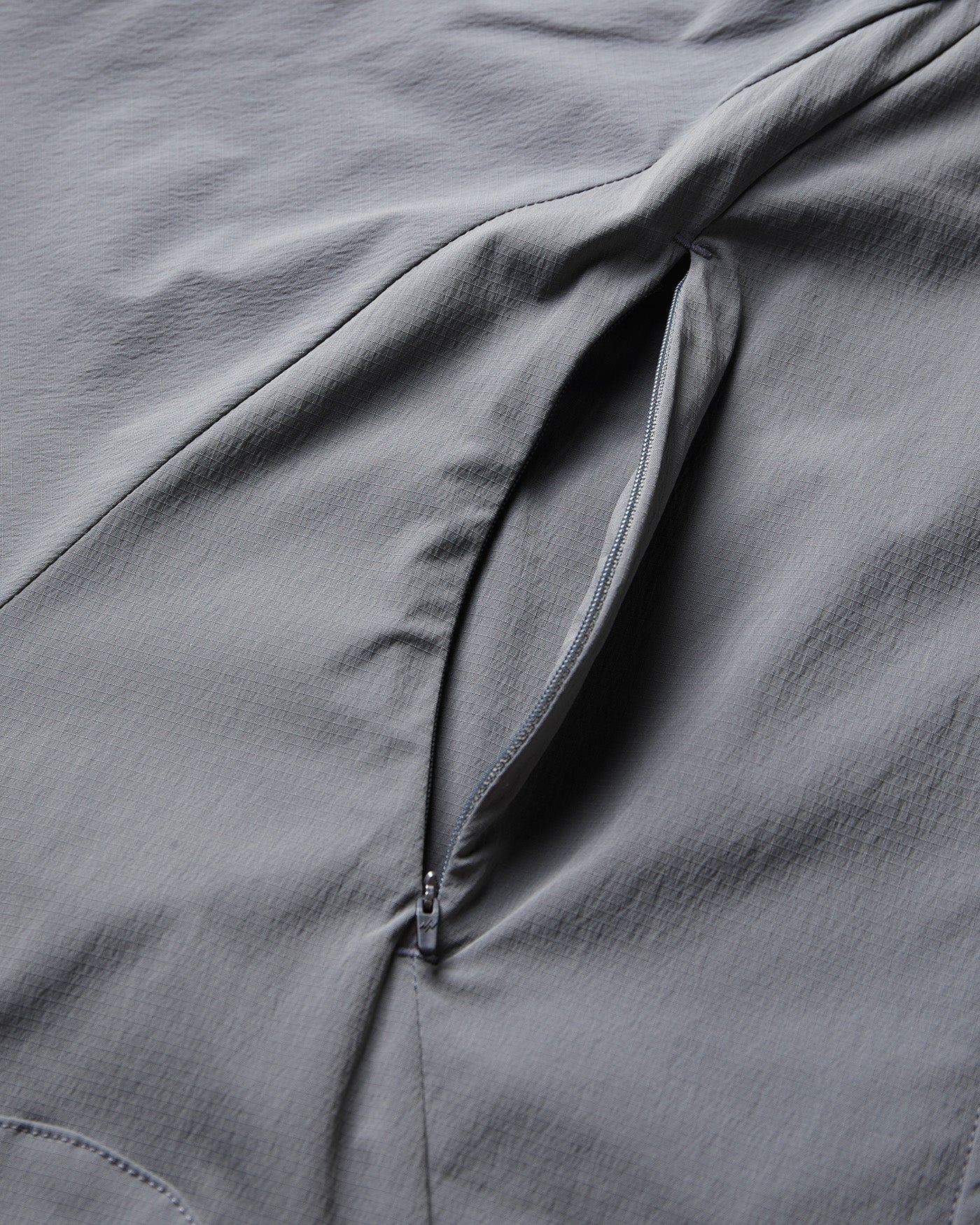 NINE POINT NINE COIL TECHICAL L/S SHIRT-TECHNICAL GRAY