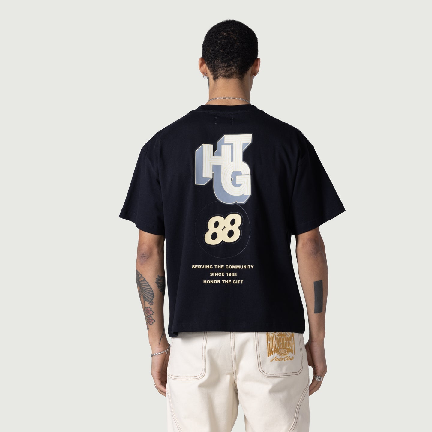 HONOR THE GIFT COMMUNITY SS TEE-BLACK