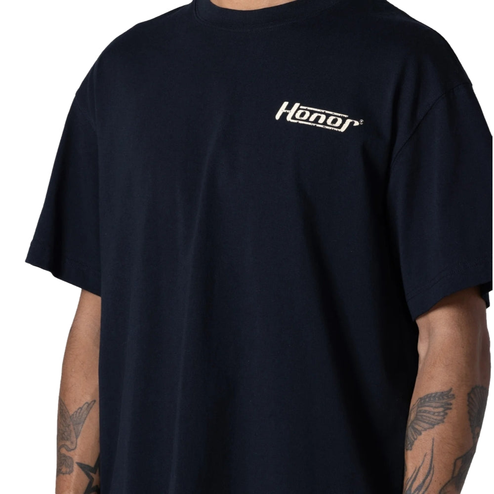 HONOR THE GIFT HONOR GLOBE LOGO TEE-BLACK