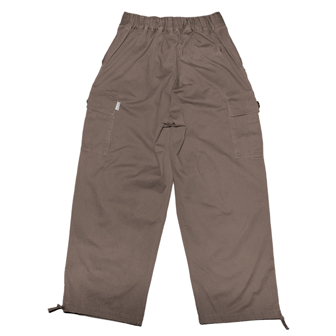 KNEE PLEATED CARGO PANTS
