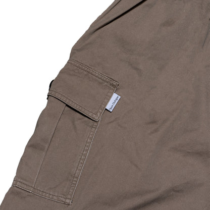 KNEE PLEATED CARGO PANTS