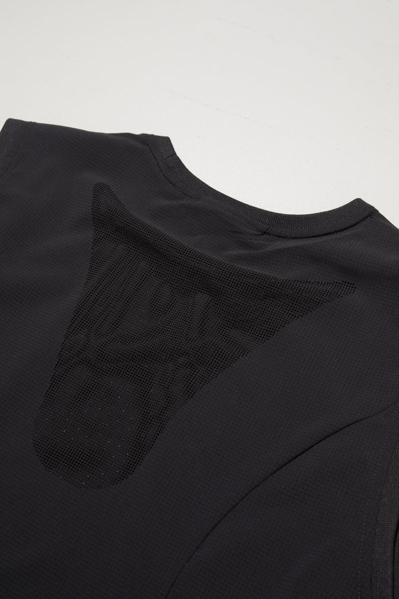 NINE POINT NINE LAGOON BREATHE TANK TOP-BLACK