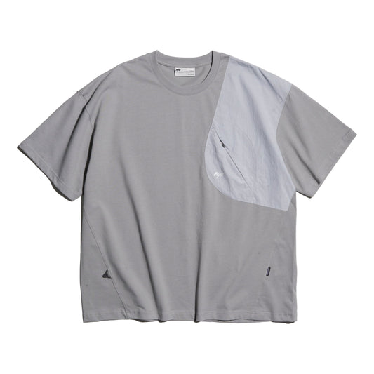 NINE POINT NINE LAGOON PATCH POCKET TEE-LIGHT GREY