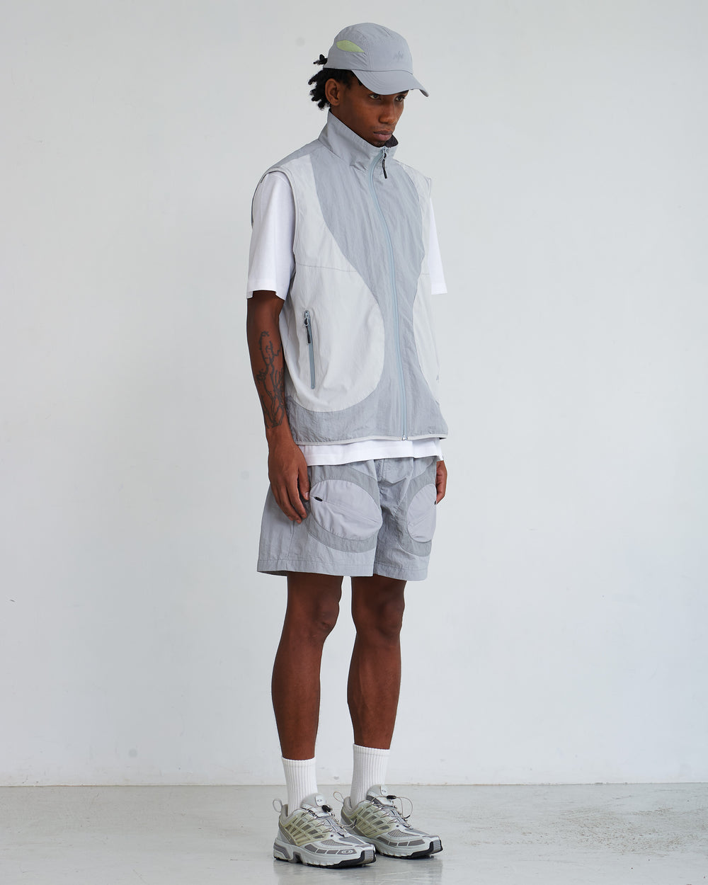 NINE POINT NINE LAGOON TRANSPARENT POCKET SHORTS-LIGHT GREY