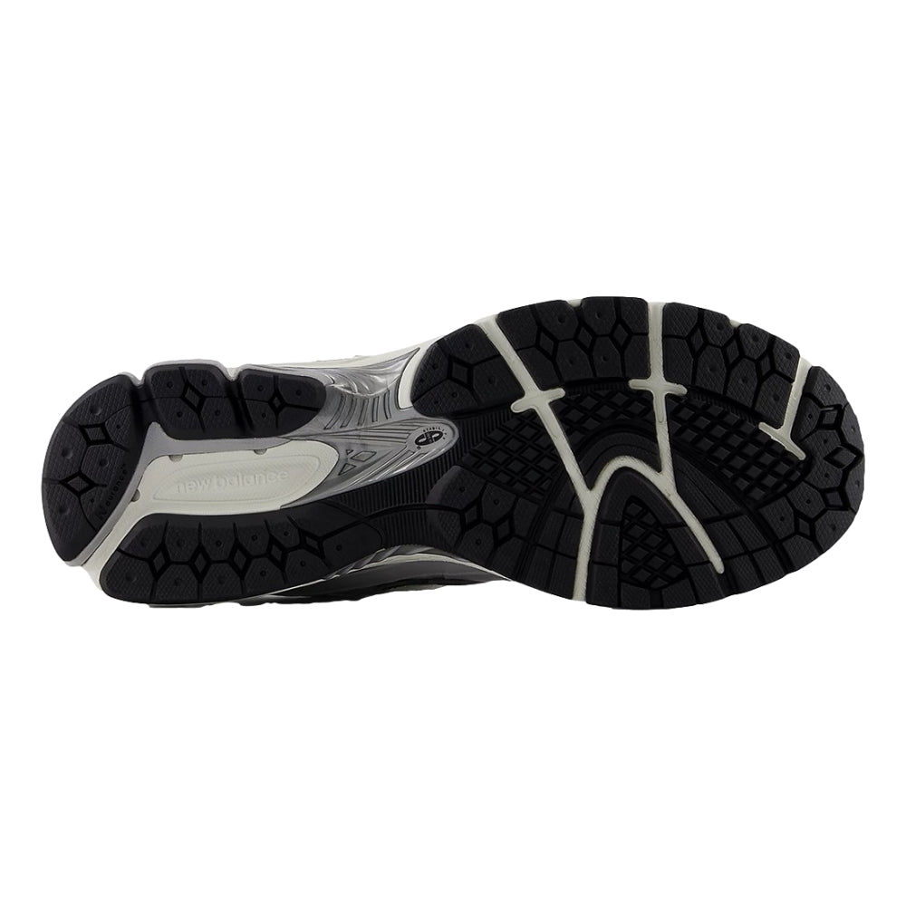 NEW BALANCE 2002R-GREY