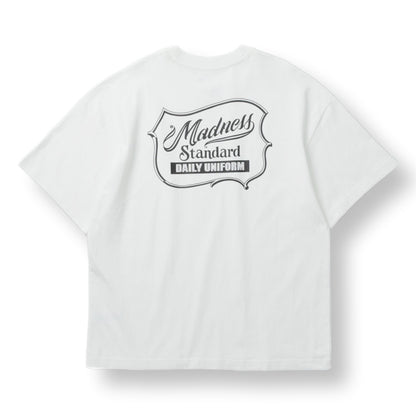 MADNESS BADGE (L) UNIFORM T-SHIRT-WHITE