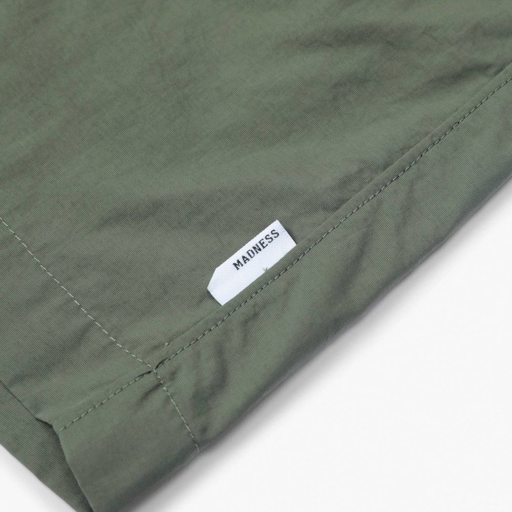 MADNESS NYLON ESSENTIAL SHORTS-GREEN