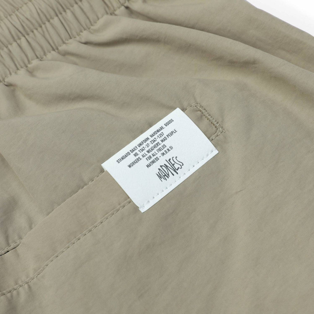 MADNESS NYLON ESSENTIAL SHORTS-SAND