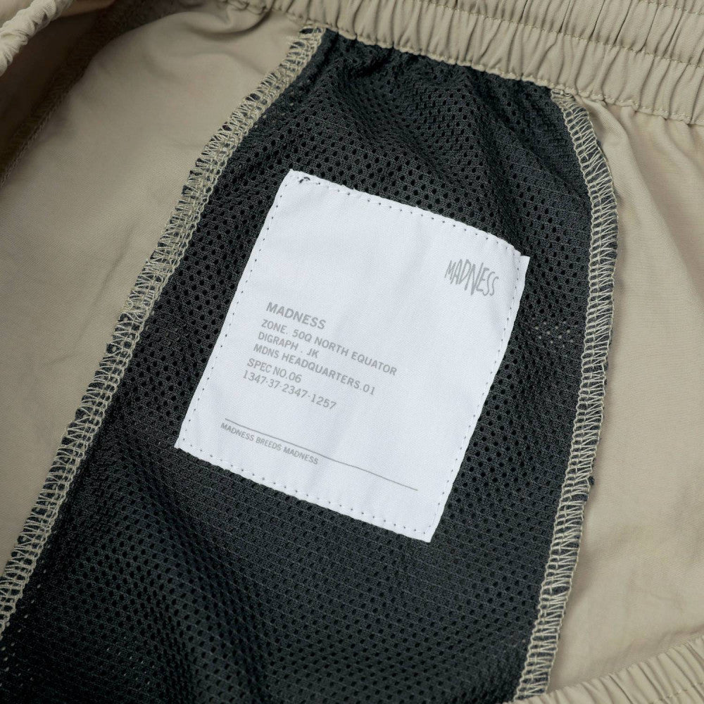 MADNESS NYLON ESSENTIAL SHORTS-SAND