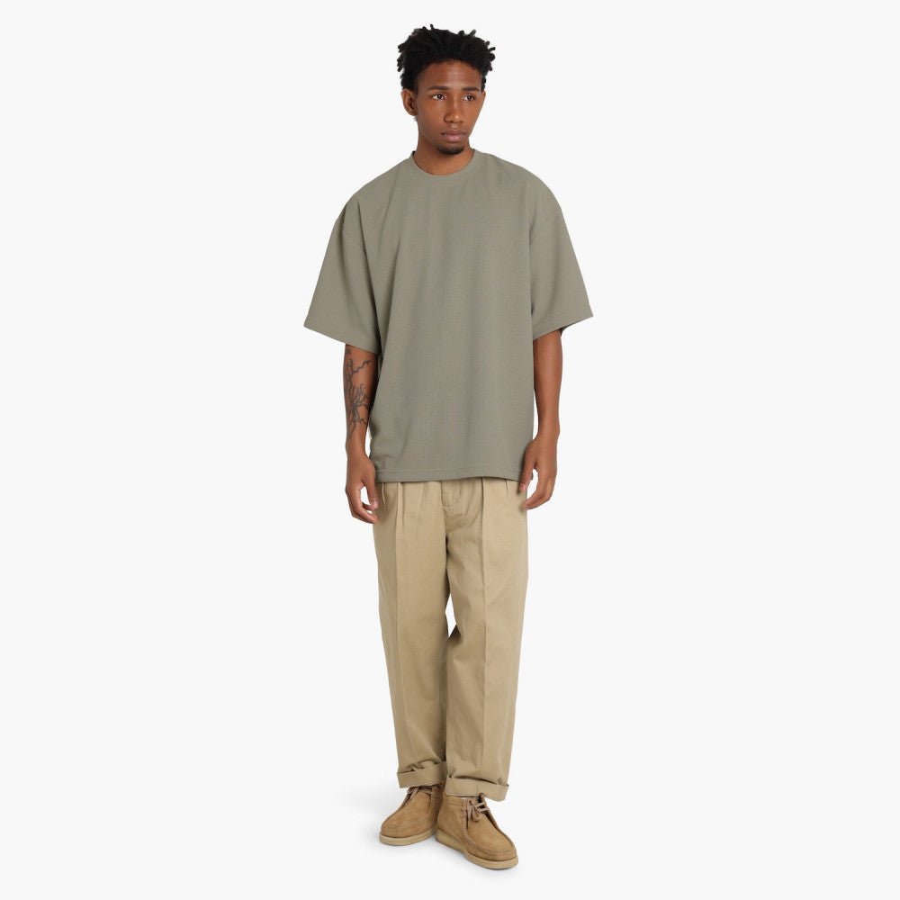 MADNESS POLY KNITTED TEE (FABRIC BY JAPAN)-BEIGE