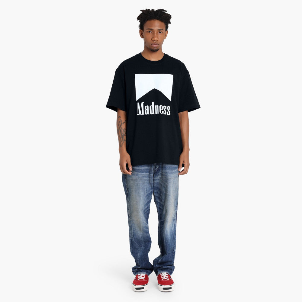 MADNESS PRINT TEE-BLACK
