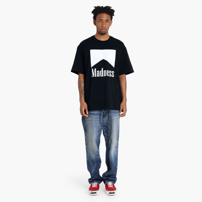 MADNESS PRINT TEE-BLACK