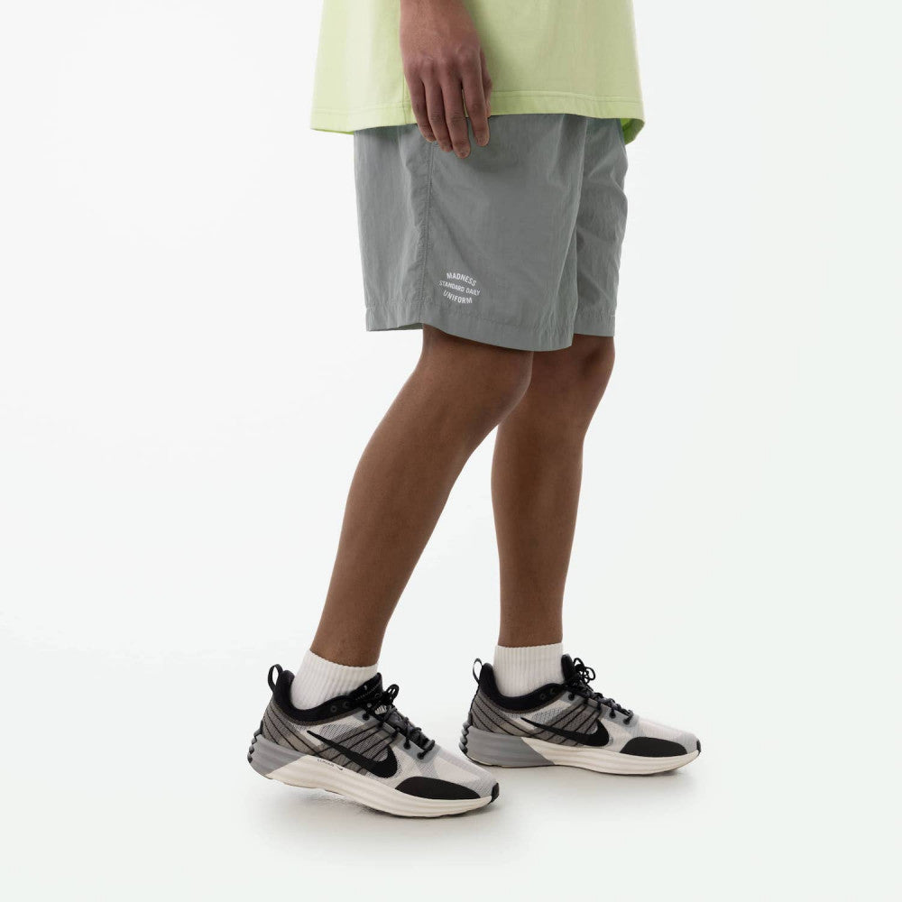MADNESS STD LOGO NYLON ESSENTIAL SHORTS (16")-CEMENT