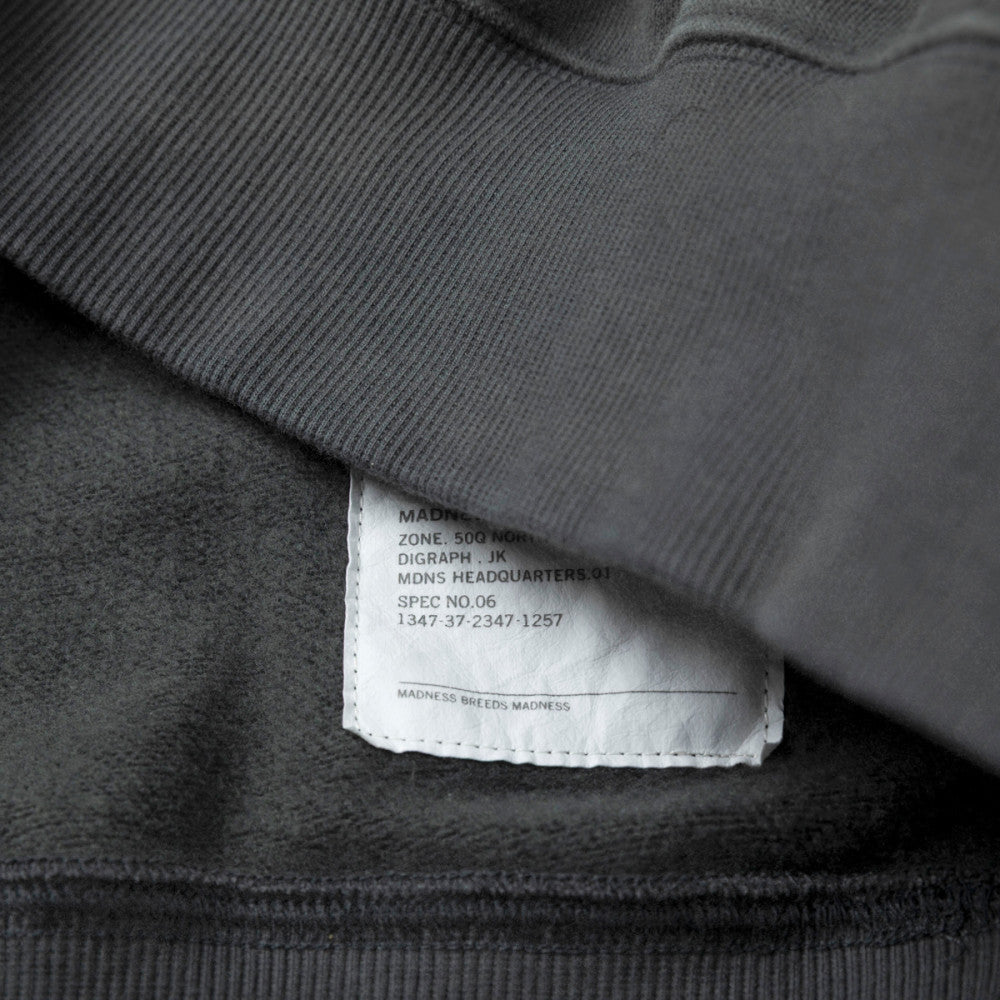 MADNESS VERSATILE FADED CREW SWEATER-RAPHITE