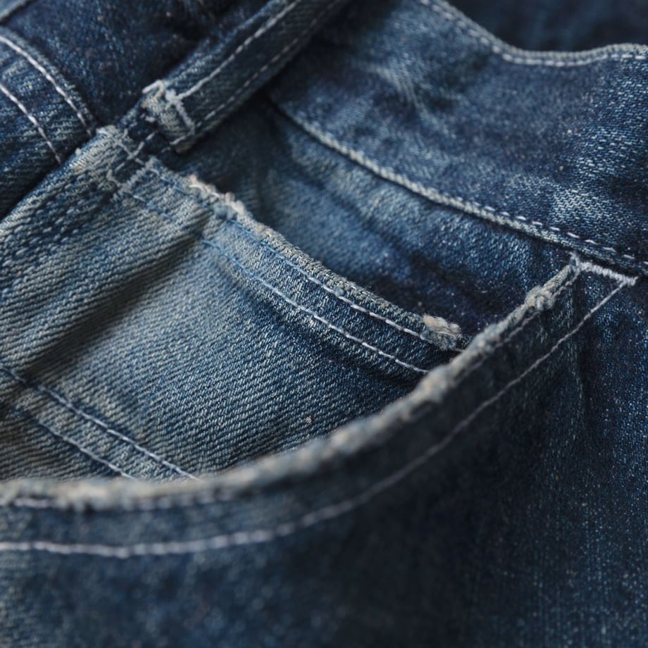 MADNESS MUDDY DENIM PAINTER PANTS. M2 RELAXED (MADE IN JAPAN)-INDIGO