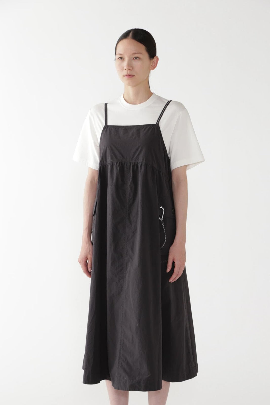 AND WANDER OVERSIZED CARGO DRESS (W)-BLACK