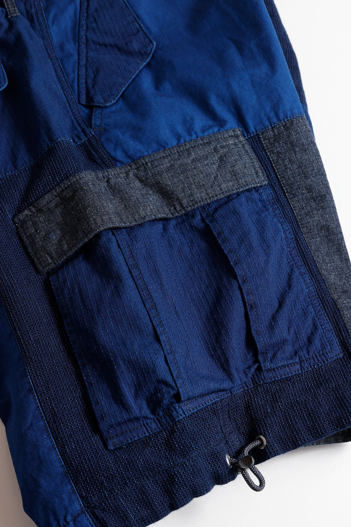 FUNDAMENTAL PATCHWORK CARGO SHORT PANTS RINSE-INDIGO