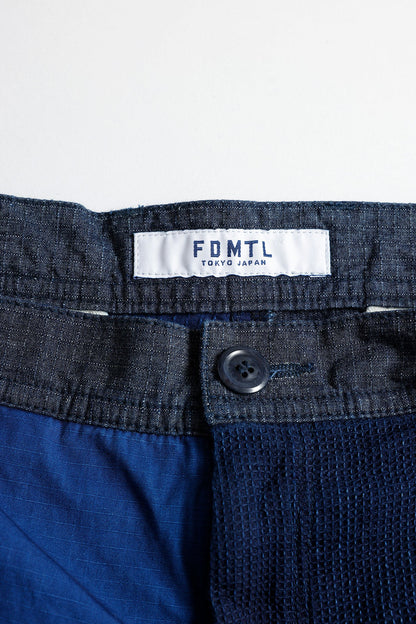 FUNDAMENTAL PATCHWORK CARGO SHORT PANTS RINSE-INDIGO
