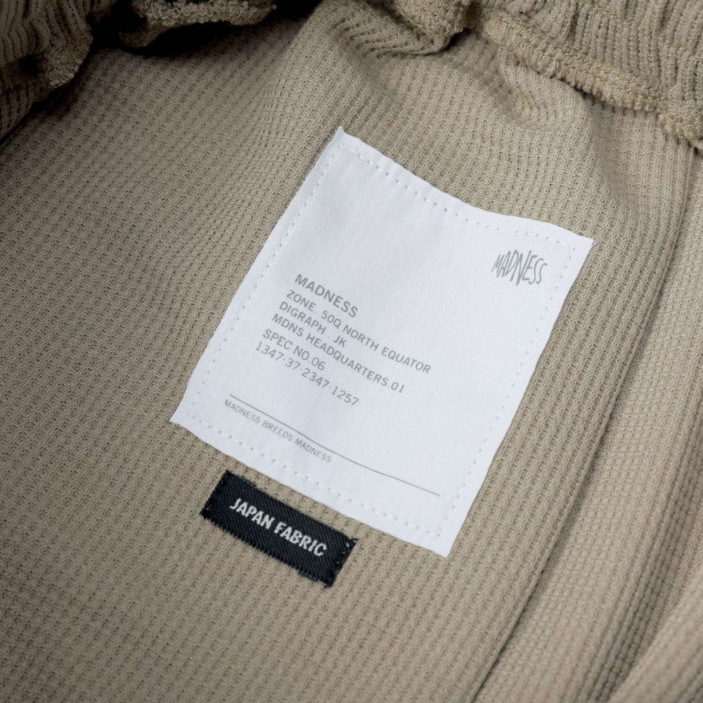 MADNESS POLYESTER WAFFLE EASY SHORTS (FABRIC BY JAPAN)-BEIGE