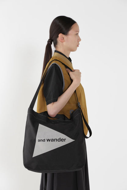 AND WANDER RECYCLE OX TOTE BAG-BLACK