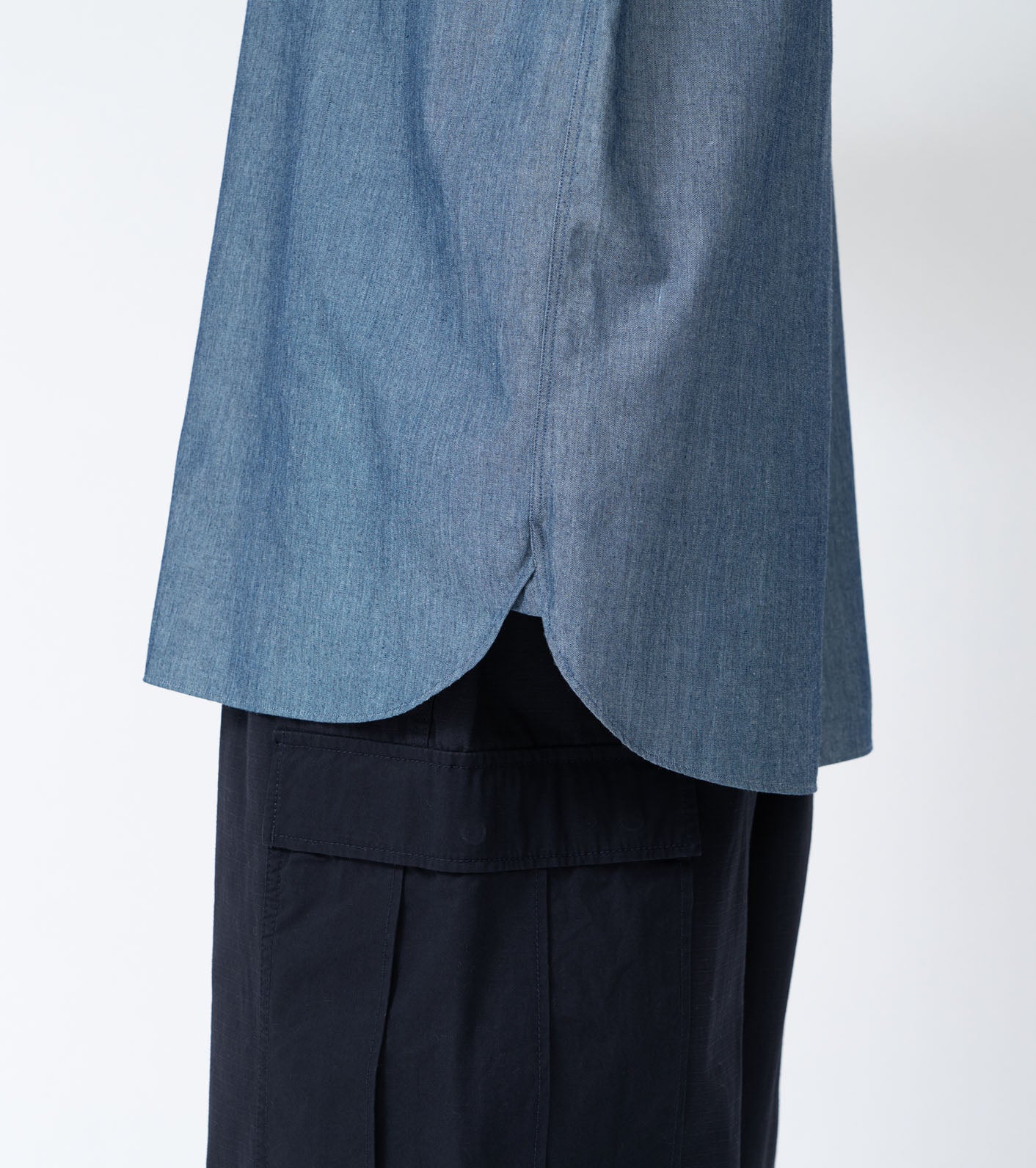 Nanamica REGULAR COLLAR CHAMBRAY SHIRT-INDIGO