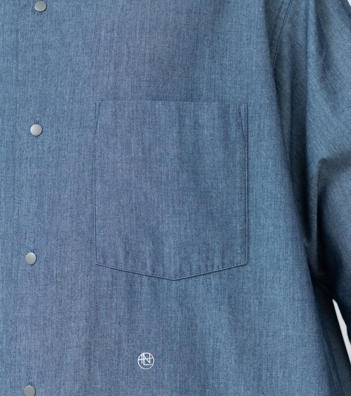 Nanamica REGULAR COLLAR CHAMBRAY SHIRT-INDIGO