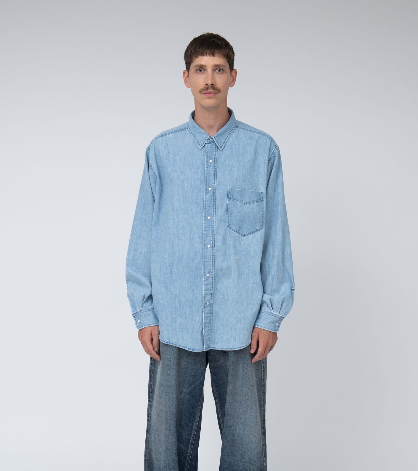 Nanamica REGULAR COLLAR LIGHT DENIM SHIRT-INDIGO BLEACH