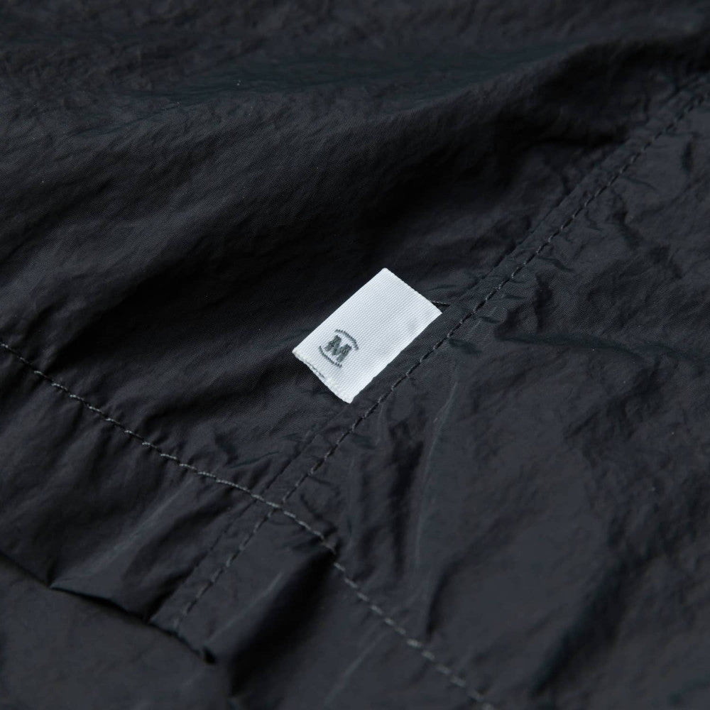 MADNESS RHOMBUS LOGO NYLON ESSENTIAL SHORTS (17")-BLACK