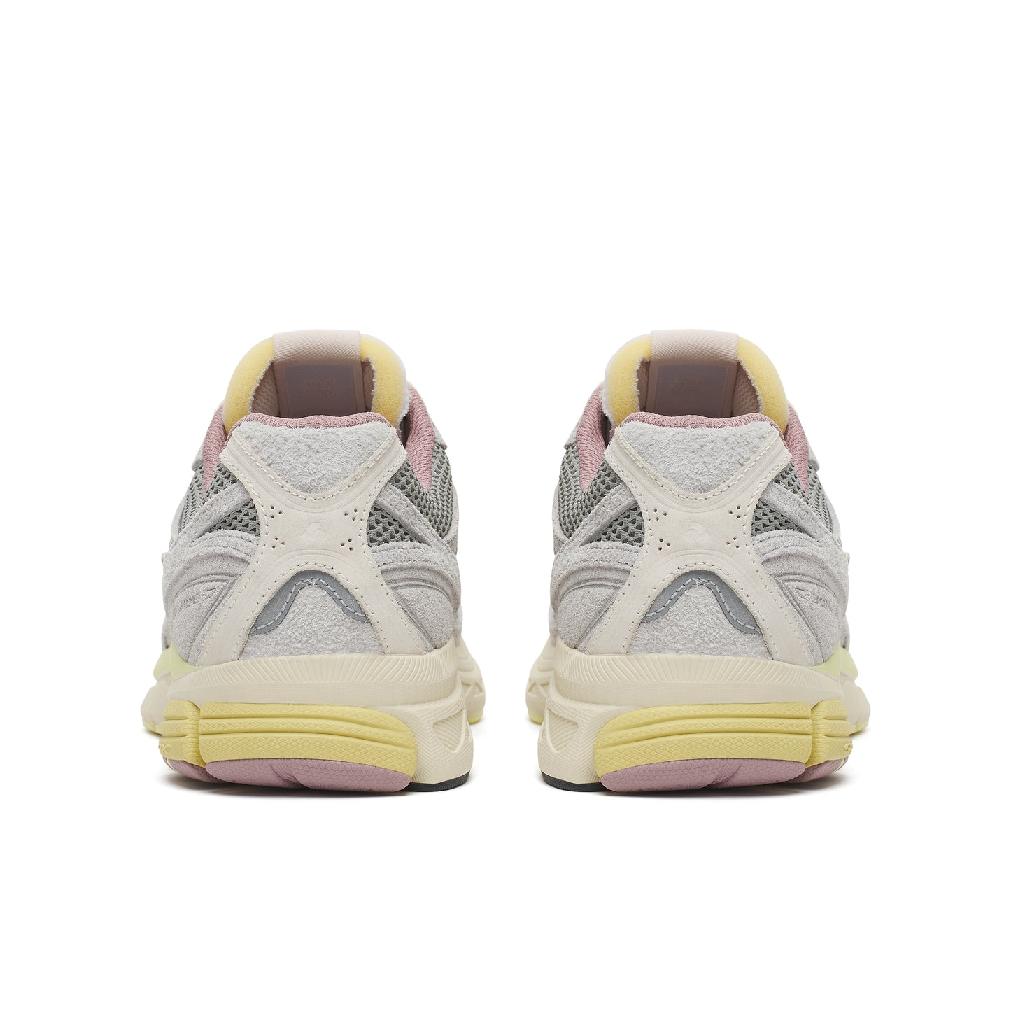 SAUCONY X 3SIXTEEN  GUIDE 7-GRAPHITE