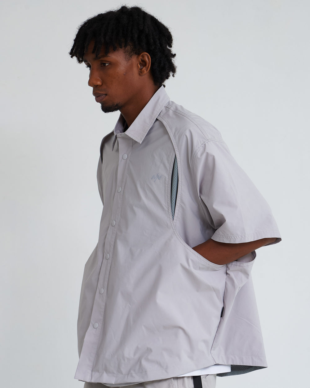 NINE POINT NINE SHORELINE LAYER S/S SHIRT-BLACK