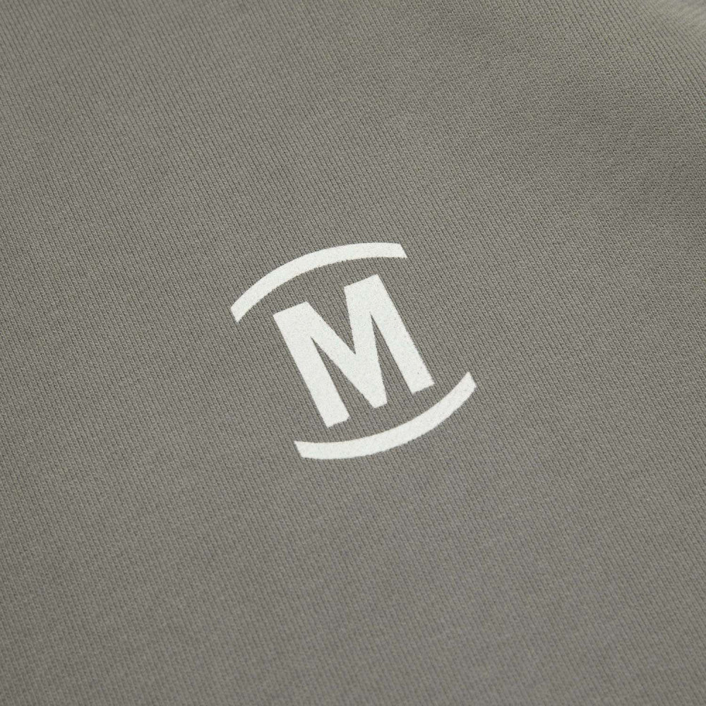 MADNESS SOLID HOODIE. BOXY-MOONROCK