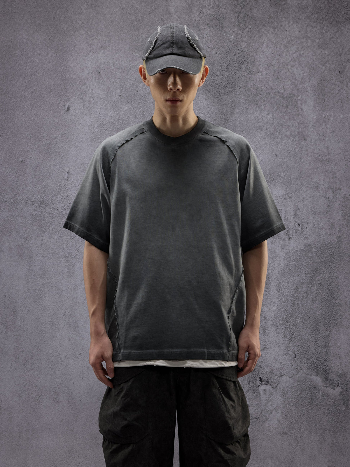 NINE POINT NINE SPIRAL LOGO S/S TEE-GREY