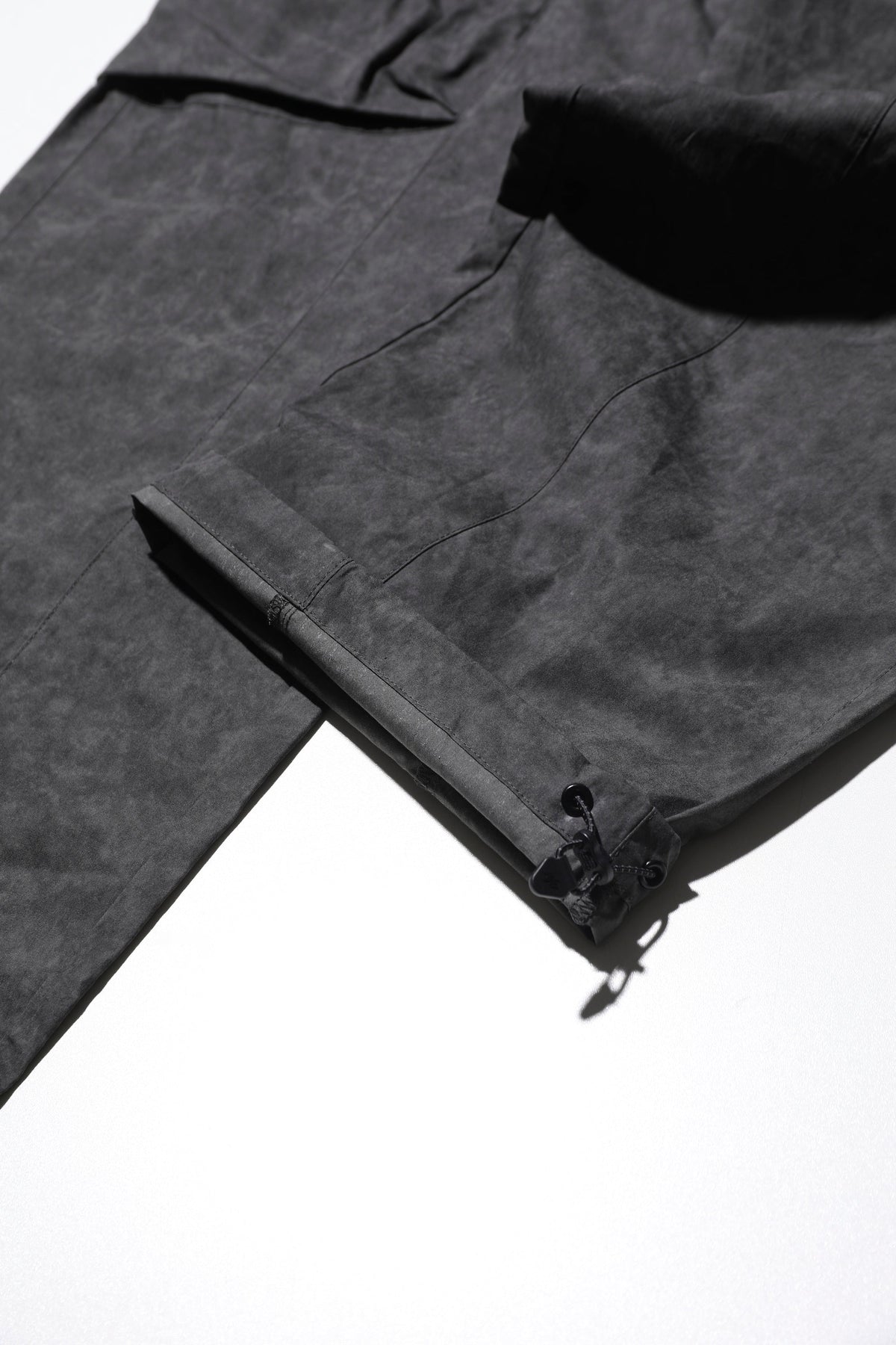 NINE POINT NINE SPIRAL MULTI POCKET FIELD PANTS-BLACK