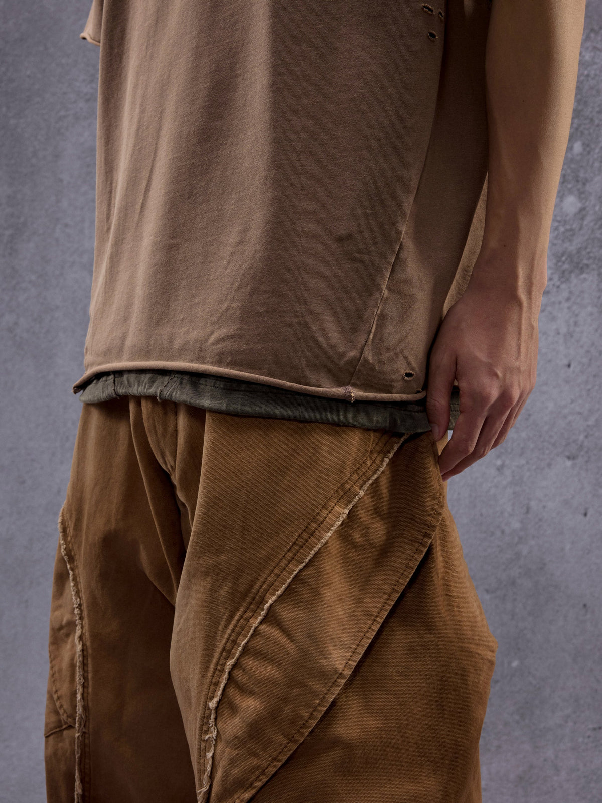 NINE POINT NINE "SPIRAL NEVER END" WASH TEE-BROWN