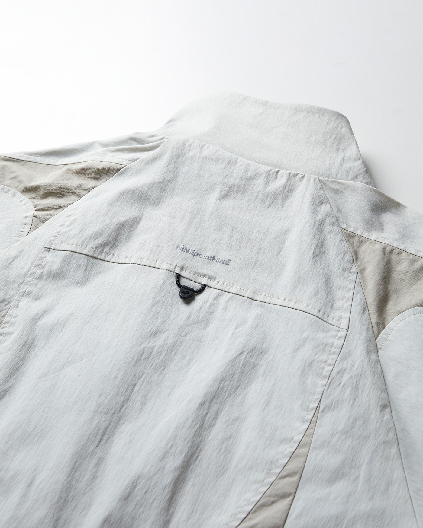NINE POINT NINE SPRINTER OVERSIZE PANEL JACKET-BEIGE