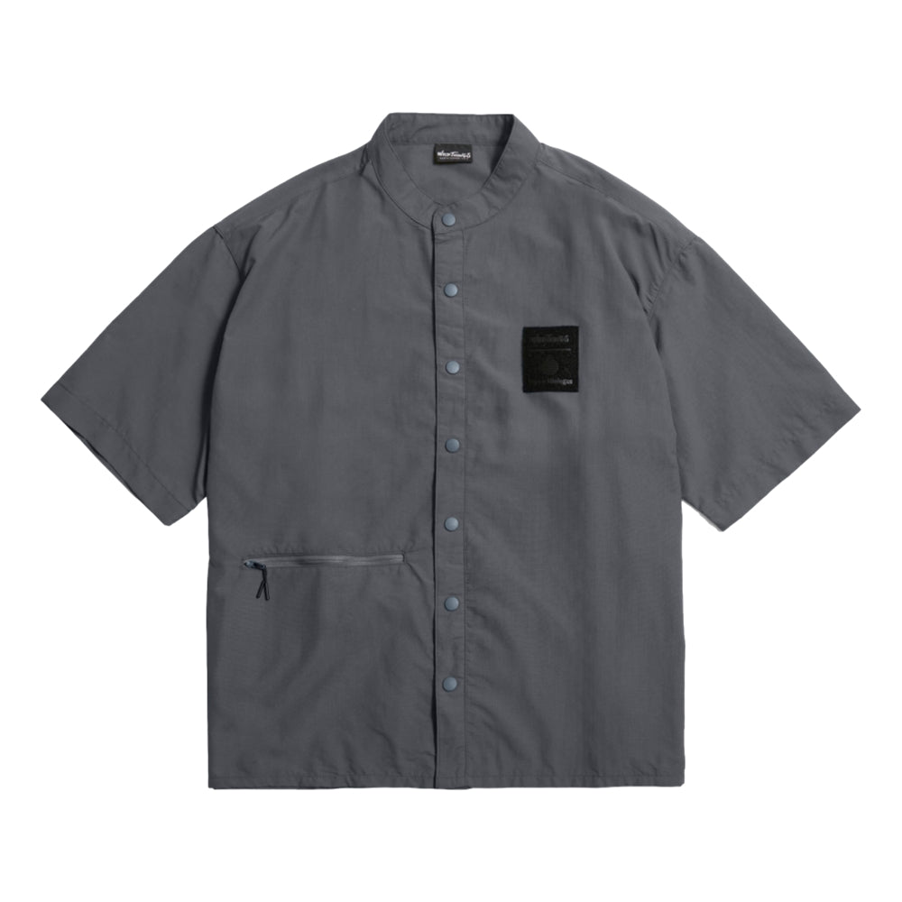 OPEN DIALOGUE X WILD THINGS STAND COLLAR SS SHIRT-GREY