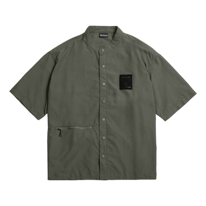 OPEN DIALOGUE X WILD THINGS STAND COLLAR SS SHIRT-OLIVE