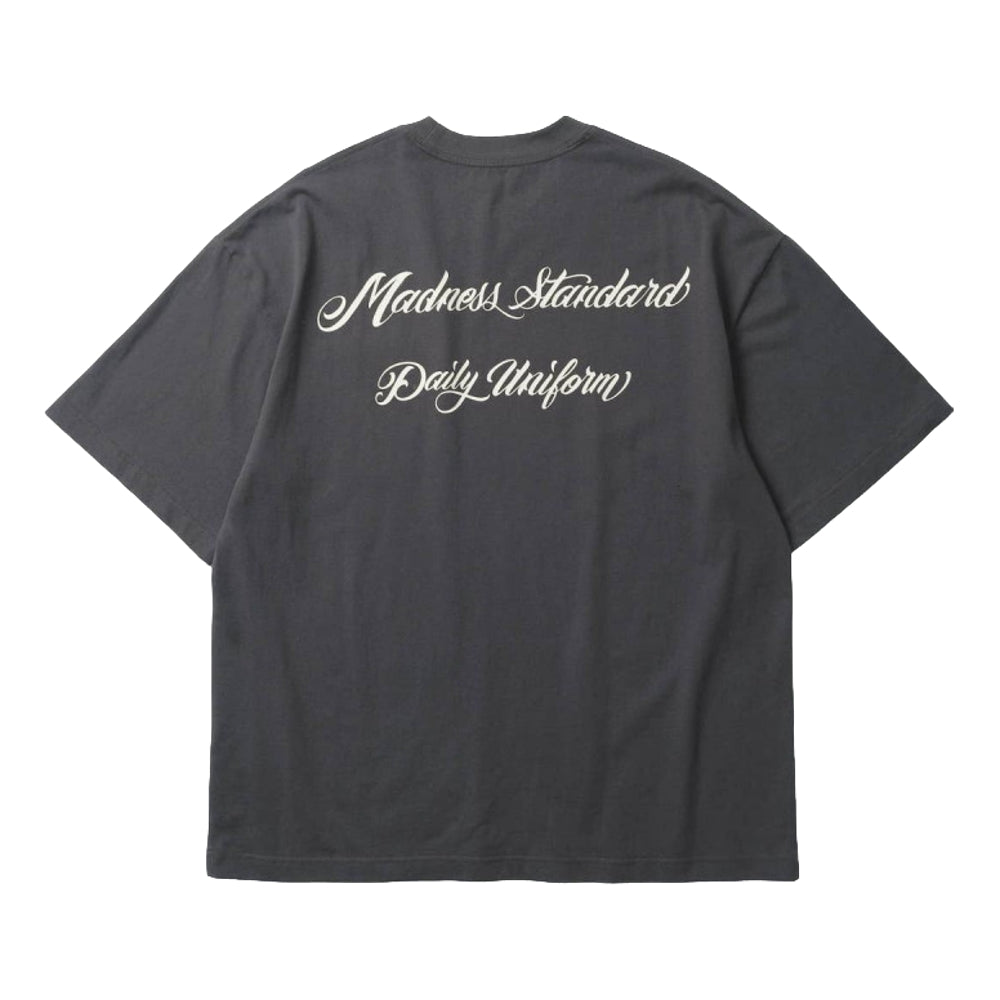 MADNESS STD. UNIFORM SCRIPT POCKET T-SHIRT-CHARCOAL