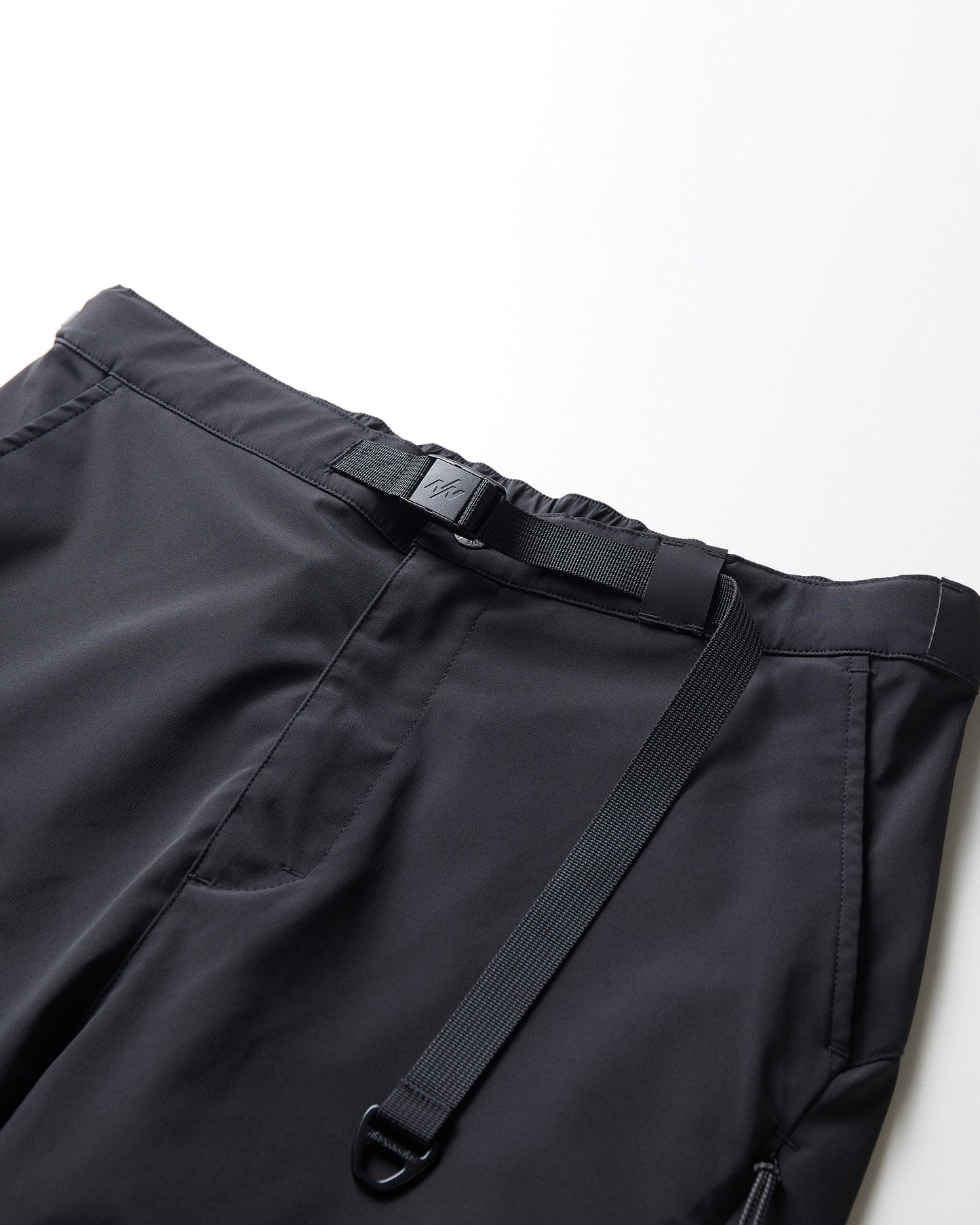 NINE POINT NINE THE SUN SHELL PANTS-BLACK