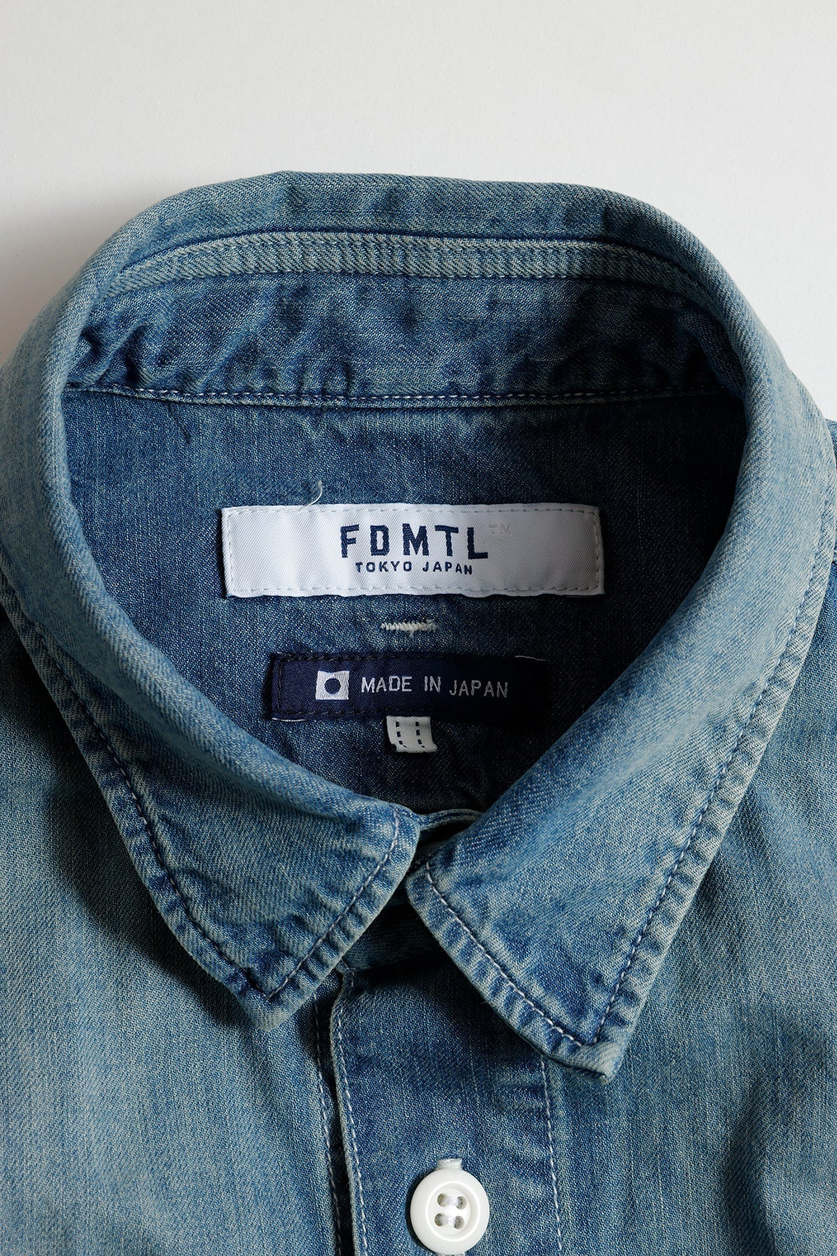 FUNDAMENTAL THIRD THIRD SHIRT 3YR WASH-INDIGO