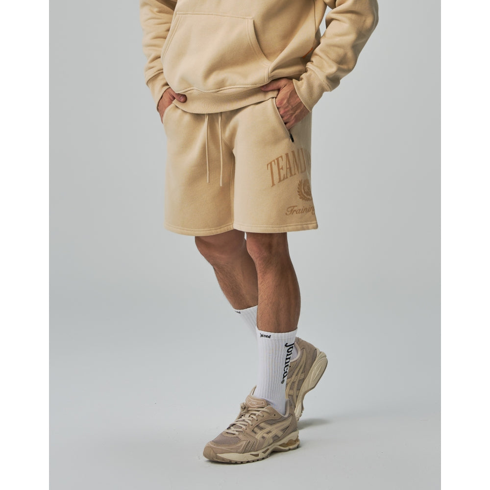 FLOCK BADGE LOOSE-FIT SHORTS